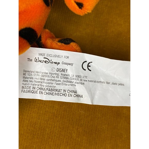 DISNEY POOH AS TIGGER - Mini Bean Bag 8" - NWT - 1999 - Winnie the Pooh Plush - Picture 8 of 8